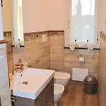 בית הארחה Antica 4*