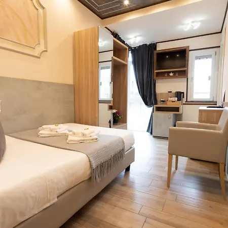 Antica 4*